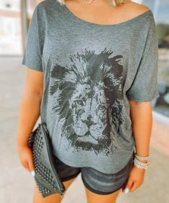 Pierce + Pine Graphic Tees Lion Sketch