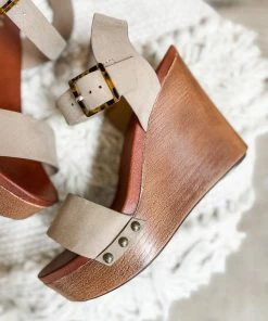 Mia Shoes Senna Wedges- Tan