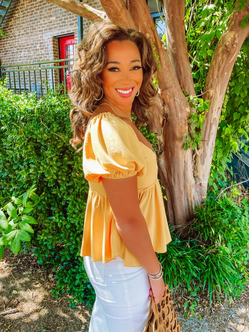 Entro Baylee V Neck Wire Puff Sleeve Top- Chartreuse 4 Entro Baylee V Neck Wire Puff Sleeve Top- Chartreuse