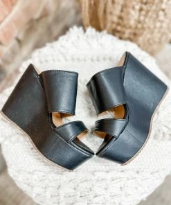 Maker's Shoes Mora 41 Heels