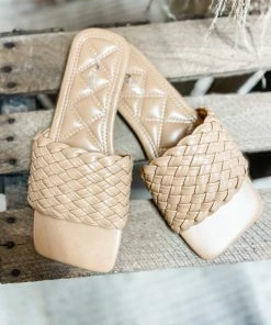 Fortune Dynamic Shoes Tweet Sandals- Camel