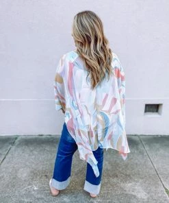 Entro Vienna Printed Asymmetrical Hem Kimono Outerwear