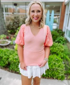 Entro Estelle Contrast Floral Bubble Sleeve Top- Peach