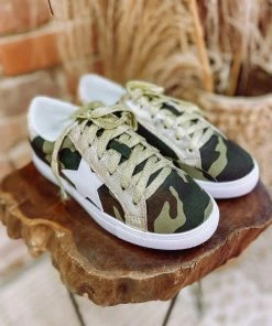 Texas Bling Eliza Low Top Star Sneakers- Camo