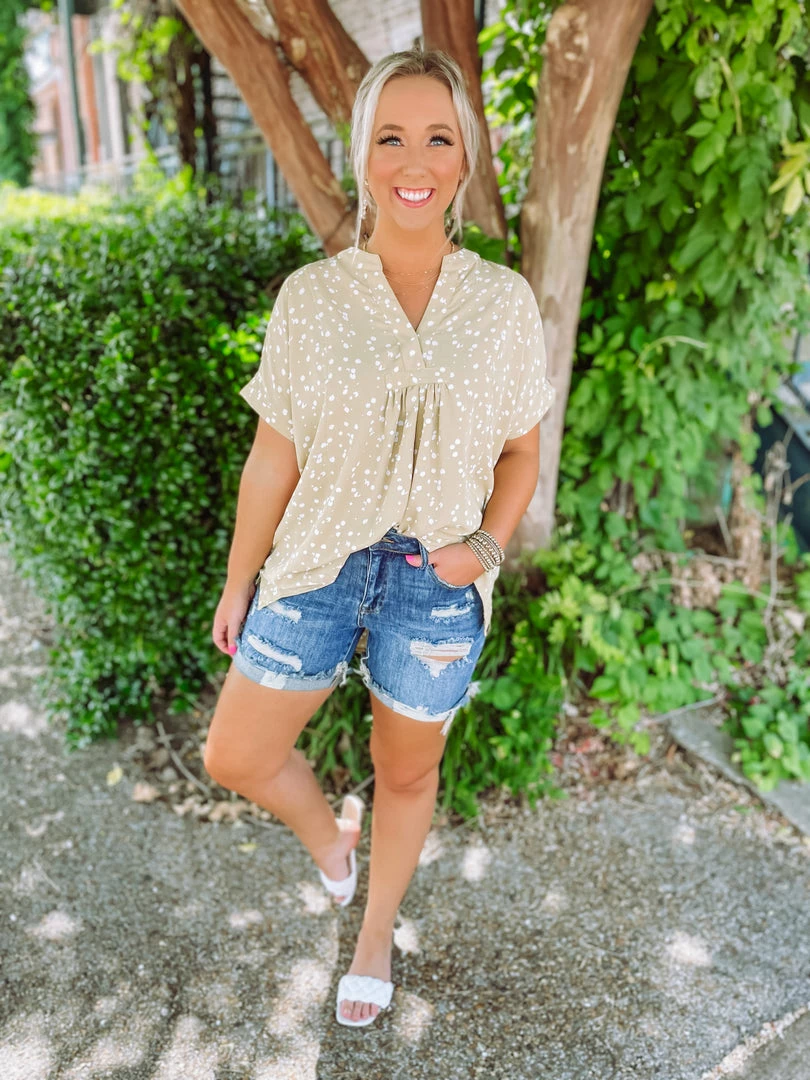 Easel Victoria Printed Woven Tunic- Kiwi Tops 3 Easel Victoria Printed Woven Tunic- Kiwi Tops