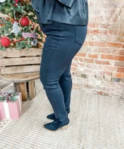 Kancan Dion High Rise Slim Straight Jeans 6 Kancan Dion High Rise Slim Straight Jeans