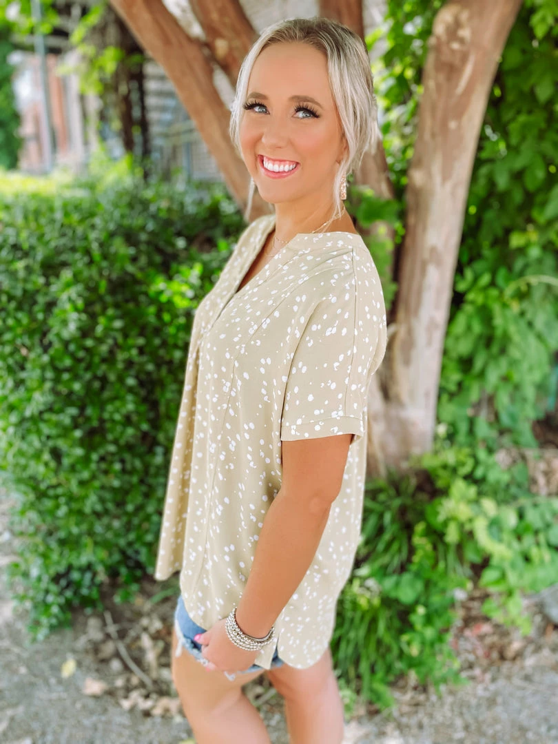 Easel Victoria Printed Woven Tunic- Kiwi Tops 5 Easel Victoria Printed Woven Tunic- Kiwi Tops