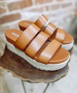 Mia Shoes Kaz Sandals