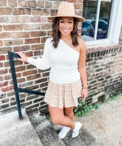 Very J Bottoms Julia Plaid Pleated Skirt- Mocha