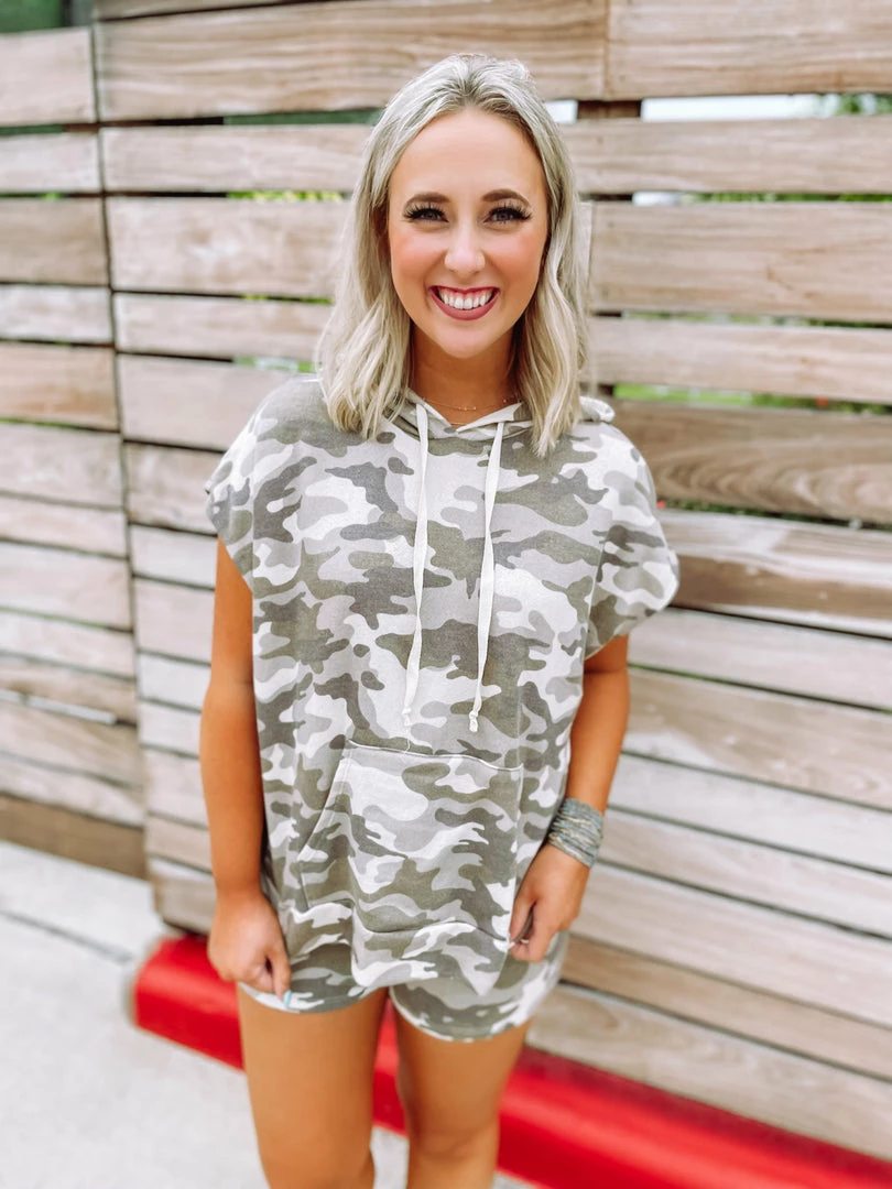 Entro Erin Camo Hoodie & Shorts Set- Mocha 3 Entro Erin Camo Hoodie & Shorts Set- Mocha