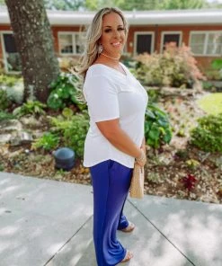 Zenana Premium Jana Flowy V Neck Round Hem Top- Ivory Take Me Away: Resort Edition 6 Zenana Premium Jana Flowy V Neck Round Hem Top- Ivory Take Me Away: Resort Edition