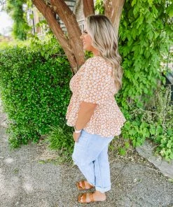 Hayden Agnes Bell Sleeve Square Neck Floral Top