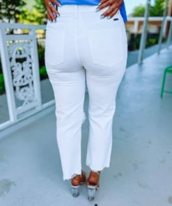 Kancan Denim Dakota High Rise Straight Leg Distressed Jeans 8 Kancan Denim Dakota High Rise Straight Leg Distressed Jeans