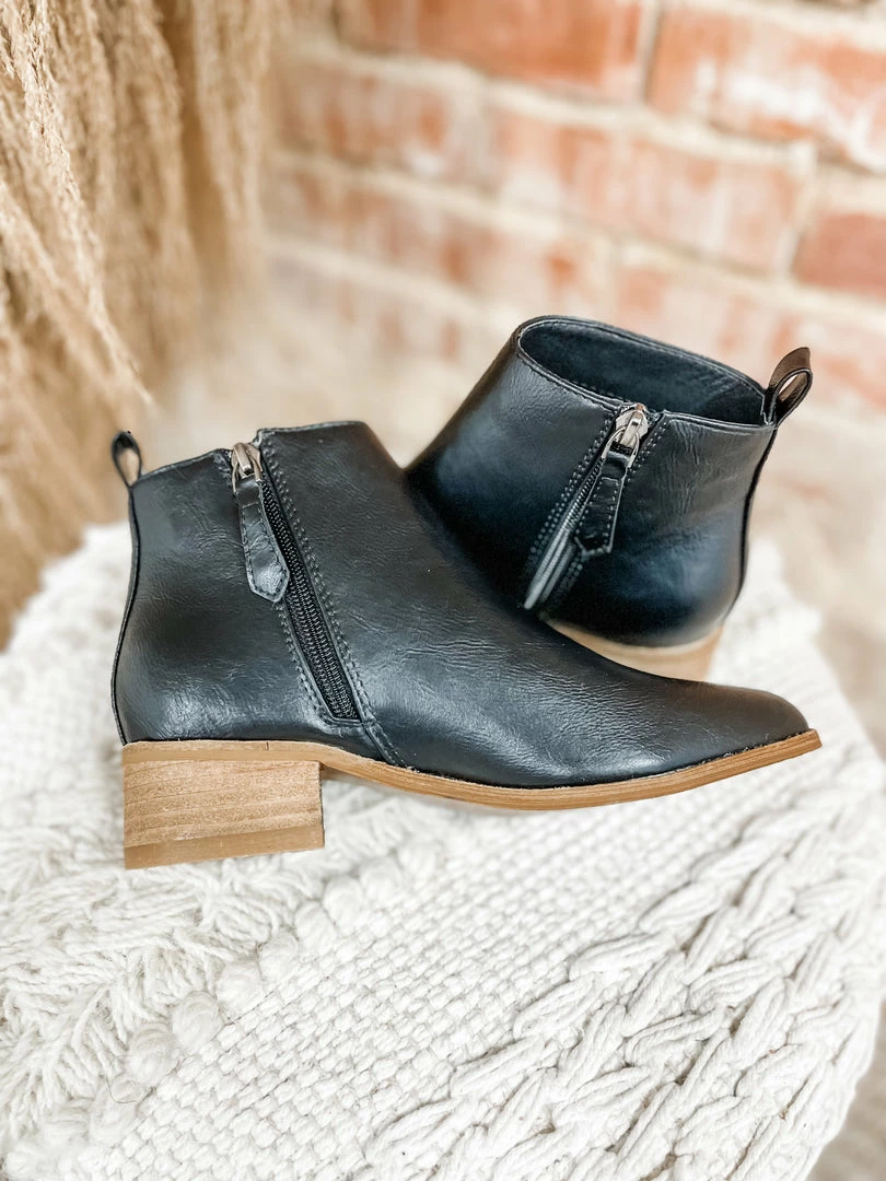 Beast Fashion Shoes Norway-30- Black 1 Beast Fashion Shoes Norway-30- Black