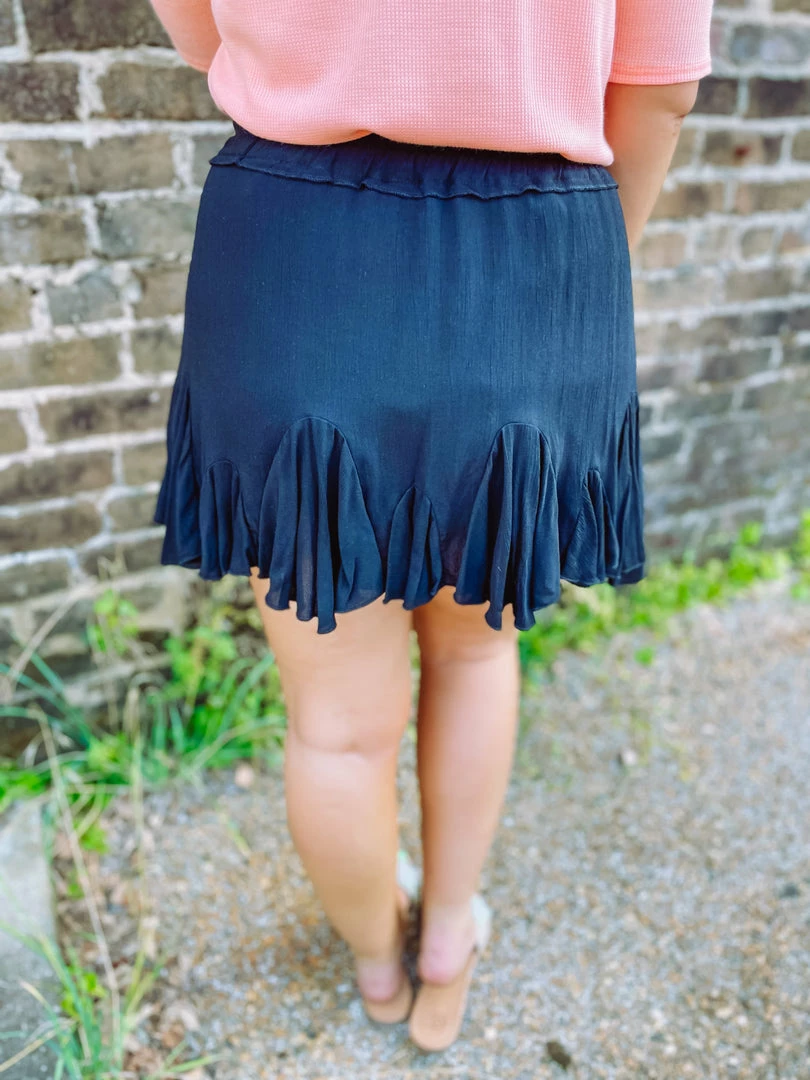 Trend Shop Bottoms Kylie High Waisted Pleated Skirt- Black 4 Trend Shop Bottoms Kylie High Waisted Pleated Skirt- Black