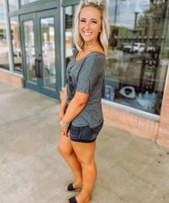 Pierce + Pine Graphic Tees Lion Sketch