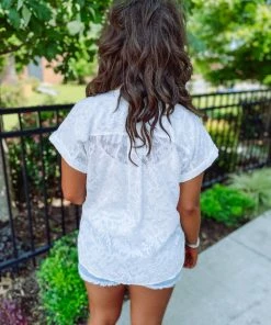 Entro Juno White Sheer Top Take Me Away: Resort Edition