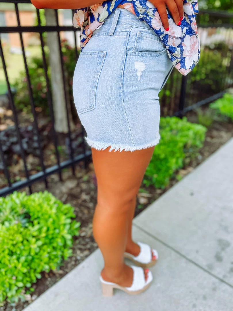 Just Black Denim Take Me Away: Resort Edition Lillian High Rise Distressed Cut Off Shorts 2 Just Black Denim Take Me Away: Resort Edition Lillian High Rise Distressed Cut Off Shorts