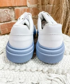 Maker's Aria 22 Sneakers- Lilac Shoes