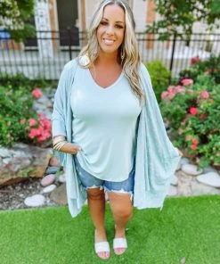 Zenana Premium Plus Elina Basic Flowy Tank Top- Light Green