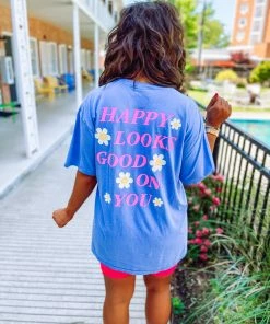 Pierce + Pine Happy Looks Good On You Graphic Tees