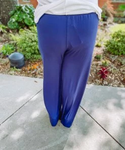 Lette (ee:some) Sophie Smocked Waist Pants- Navy