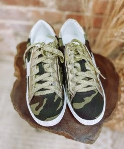 Texas Bling Eliza Low Top Star Sneakers- Camo