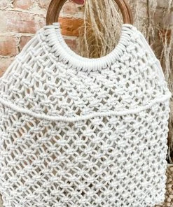 Texas Bling Take Me Away: Resort Edition Alice Handwoven O-Ring Straw Bag