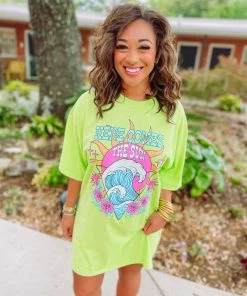 Pierce + Pine Here Comes The Sun T-Shirt Dress Neon Fit Check 11 Pierce + Pine Here Comes The Sun T-Shirt Dress Neon Fit Check