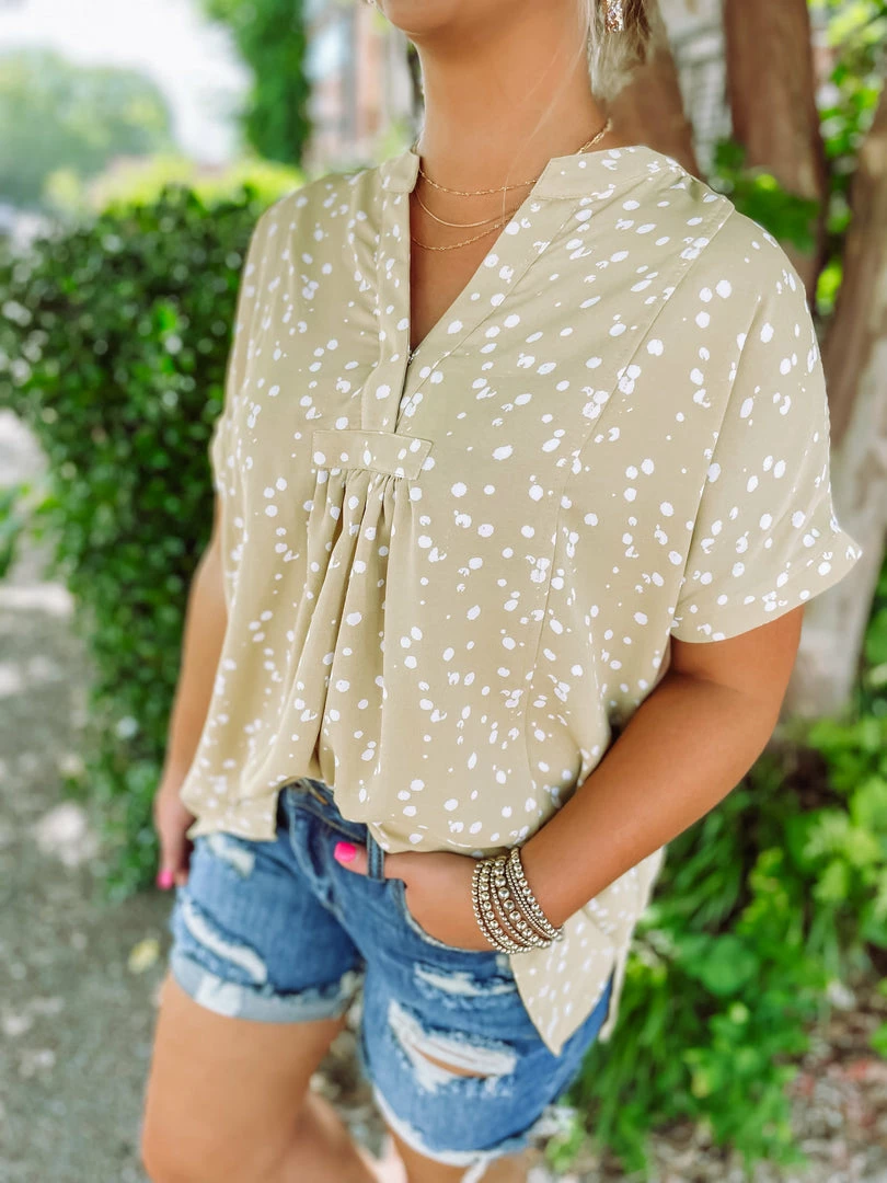 Easel Victoria Printed Woven Tunic- Kiwi Tops 2 Easel Victoria Printed Woven Tunic- Kiwi Tops