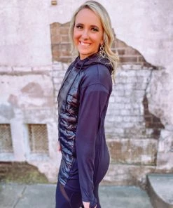 Mono B Micah Puff Body Pullover- Black