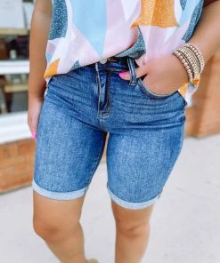 Judy Blue Lindy High Rise Cuffed Bermunda Shorts Denim