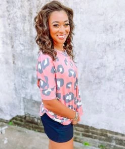 BomBom Tops Dakota V Neck Loose Fit Cheetah Tunic Top 6 BomBom Tops Dakota V Neck Loose Fit Cheetah Tunic Top