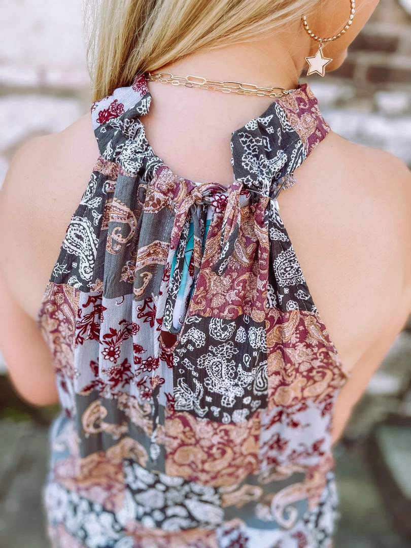 Trend Notes Tops Jada Paisley Floral Keyhole Detail Top 5 Trend Notes Tops Jada Paisley Floral Keyhole Detail Top