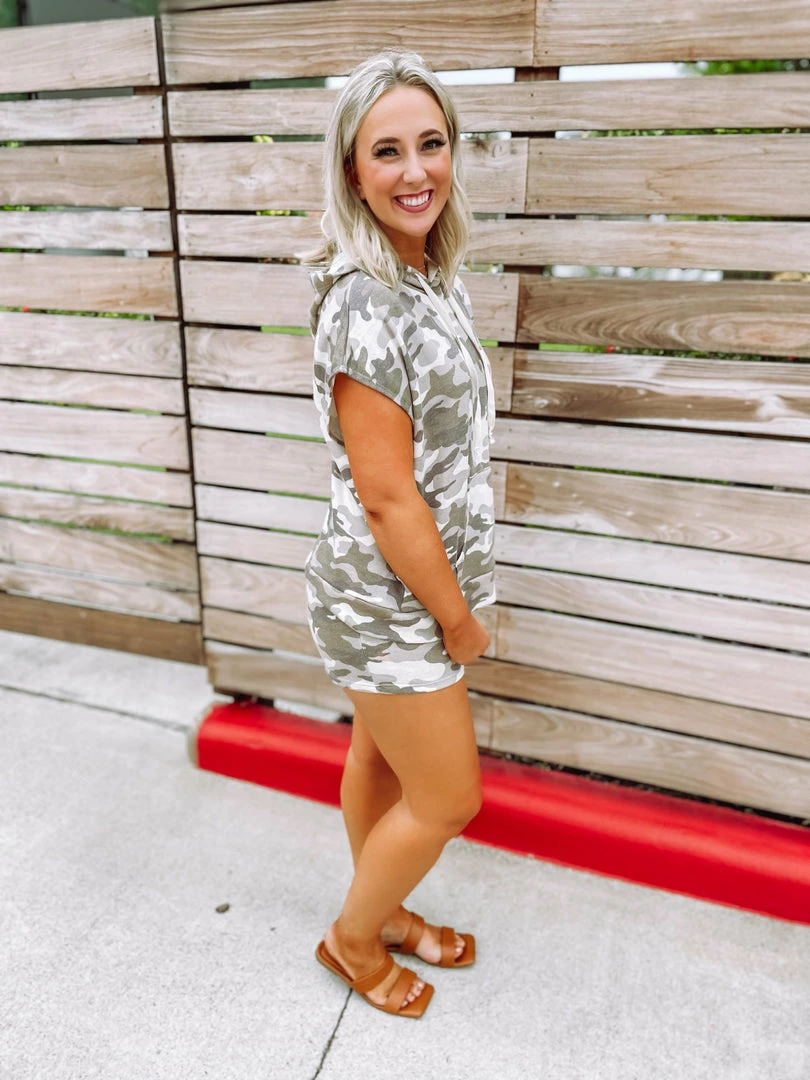 Entro Erin Camo Hoodie & Shorts Set- Mocha 4 Entro Erin Camo Hoodie & Shorts Set- Mocha