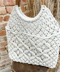 Texas Bling Take Me Away: Resort Edition Alice Handwoven O-Ring Straw Bag