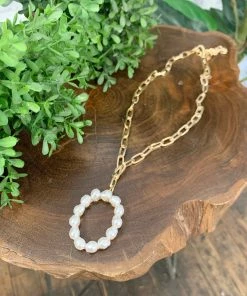 Texas Bling Jewelry Pearl Initial Letter Necklace- O