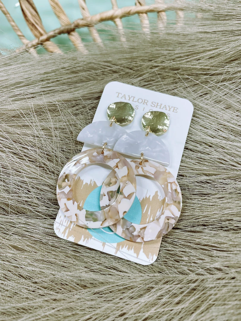 Texas Bling Rhea Acrylic Round Drop Earrings 1 Texas Bling Rhea Acrylic Round Drop Earrings