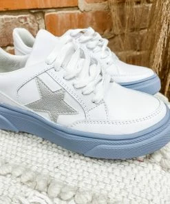 Maker's Aria 22 Sneakers- Lilac Shoes